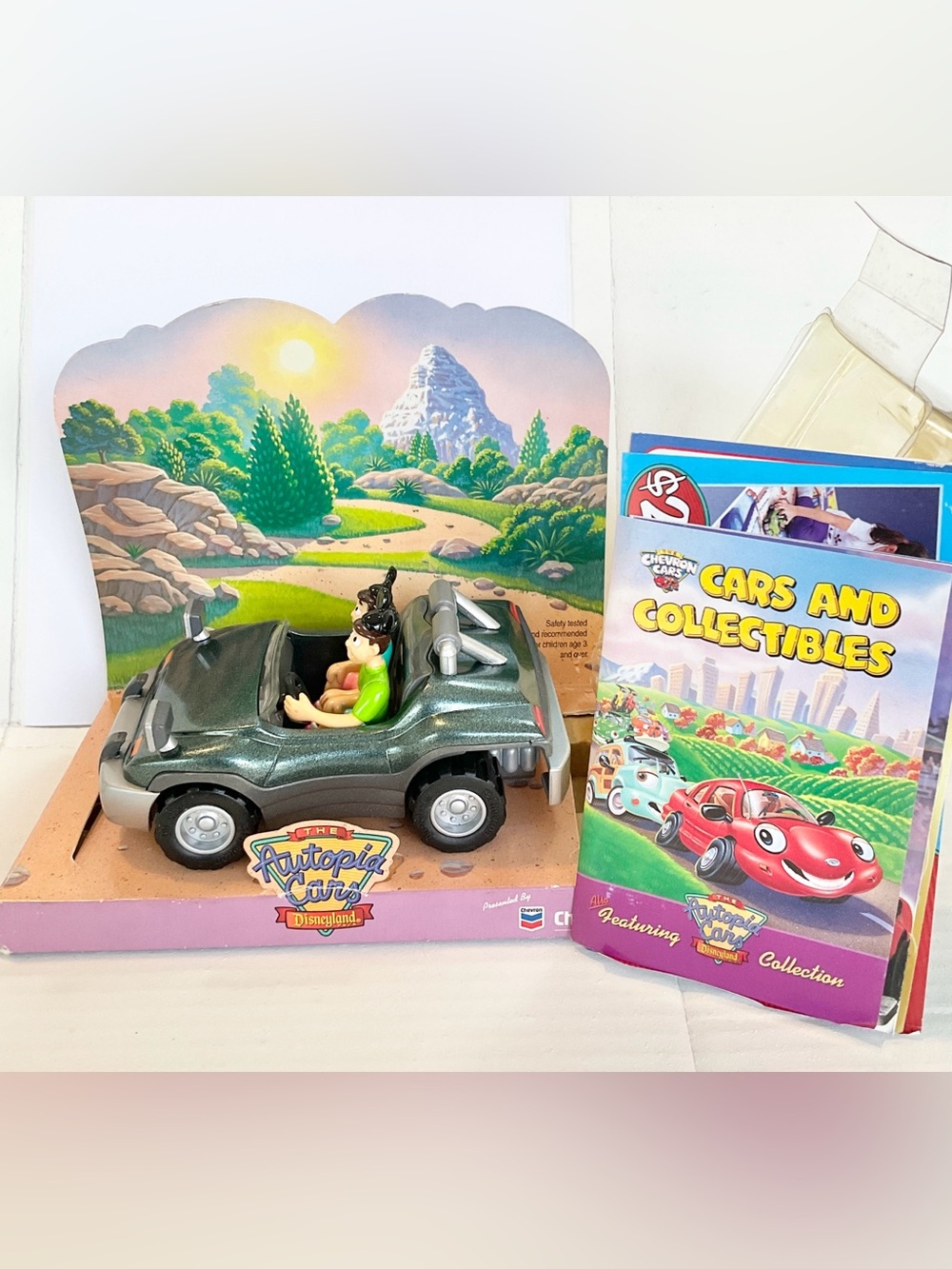 Disneyland 45th Celebration Chevron 2000 Dusty Autopia Car New